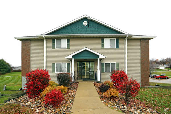 Next Level Apartments - Brookfield Apartments property